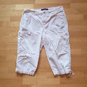 Gloria Vanderbilt Capris